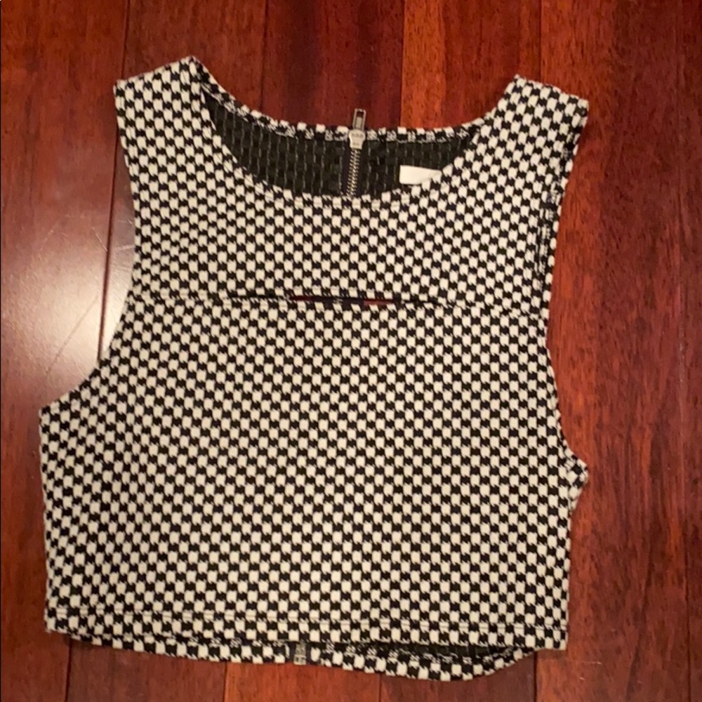 Vans crop top